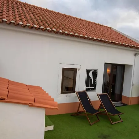 Casinha Do Corvo