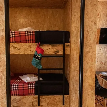 Casinha Do Corvo