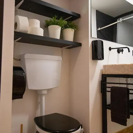 Casinha Do Corvo *