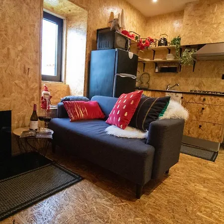 Casinha Do Corvo Apartman