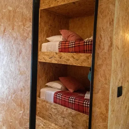 Casinha Do Corvo Apartman