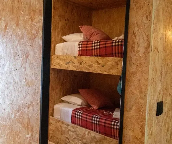 Casinha Do Corvo Apartman